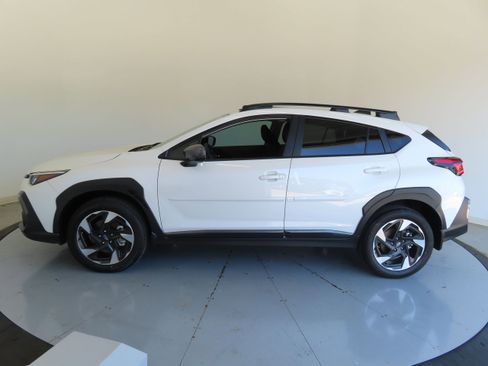 New 2025 Subaru Crosstrek 2.5i Limited w/ Crosstrek Mirror Package image 9