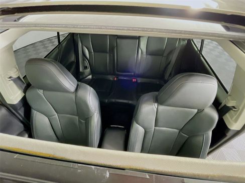 Certified 2024 Subaru Outback Touring image 12