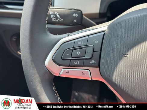 Certified 2023 Volkswagen Atlas SE w/ Panoramic Sunroof Package AWD/4WD image 25