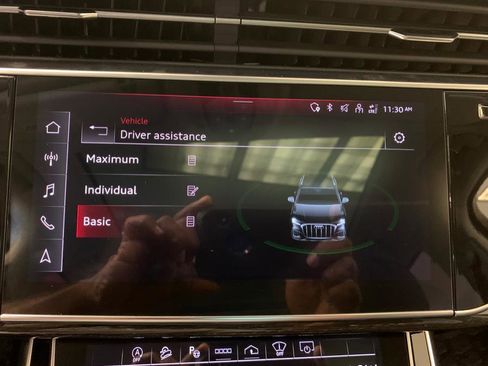 Used 2023 Audi Q7 3.0T Prestige image 37