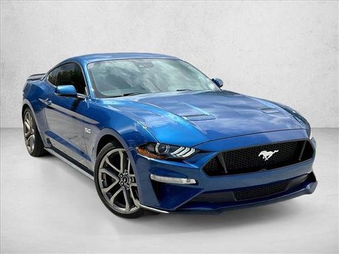 Used 2022 Ford Mustang GT Premium w/ Equipment Group 401A RWD image 9