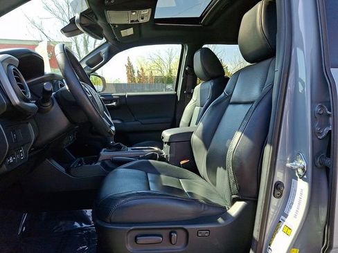 Certified 2021 Toyota Tacoma TRD Sport w/ TRD Premium Sport Package image 13