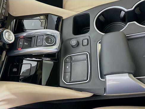 Used 2023 Acura MDX FWD w/ Technology Package image 17