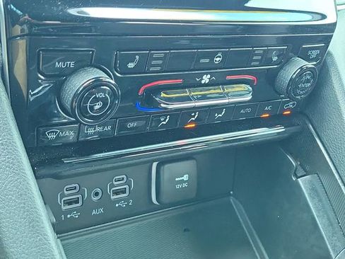 Used 2024 Jeep Grand Cherokee Altitude image 30