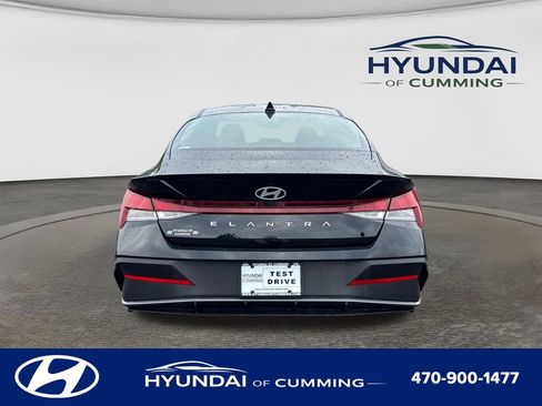 Certified 2026 Hyundai Elantra Sport FWD image 7