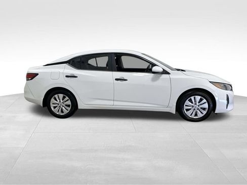 New 2025 Nissan Sentra S image 2