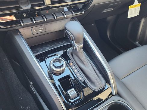 New 2026 GMC Canyon Elevation w/ Convenience Package image 30