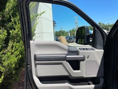 Certified 2022 Ford F350 XLT w/ XLT Value Package AWD/4WD image 13