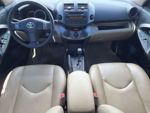 Used 2012 Toyota RAV4 FWD image 16