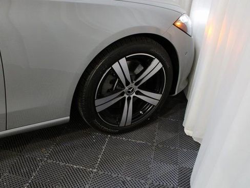 New 2025 Mercedes-Benz C 300 4MATIC Sedan image 10