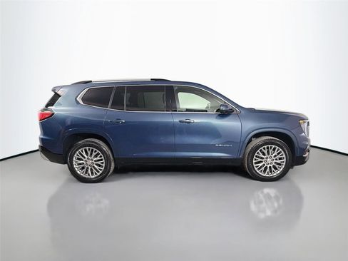 Used 2025 GMC Acadia Denali w/ LPO, Floor Liner Package AWD/4WD image 5