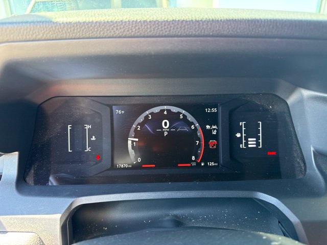 Used 2025 Toyota 4Runner SR5 AWD/4WD image 13