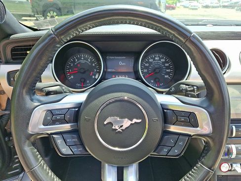 Used 2023 Ford Mustang GT Premium image 19