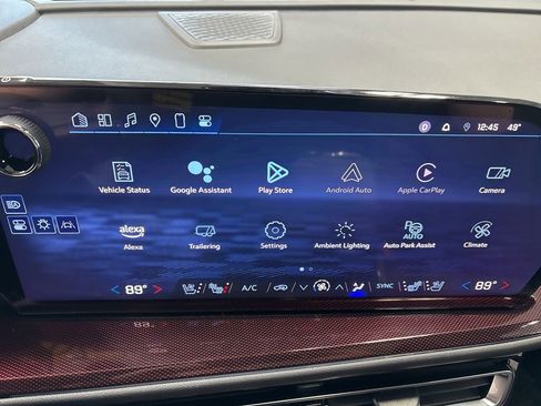 Used 2024 Chevrolet Traverse RS w/ LPO, Floor Liner Package image 25