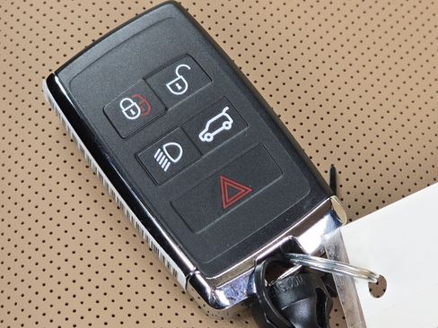 New 2025 Land Rover Range Rover Sport Dynamic SE image 47