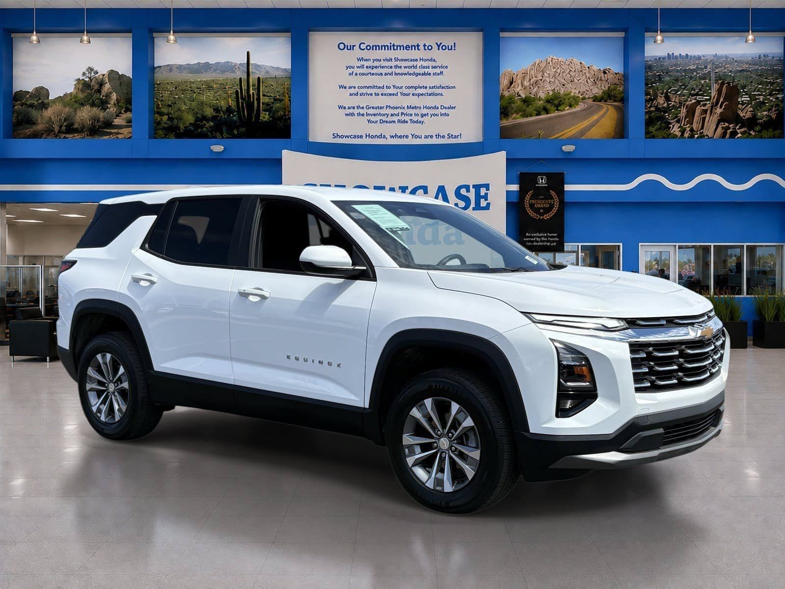 Used 2026 Chevrolet Equinox LT FWD image 9