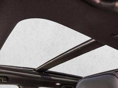 Used 2025 Honda Pilot Black Edition image 23