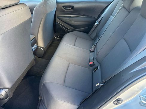 Used 2025 Toyota Corolla LE image 22