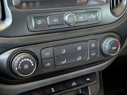 Used 2020 Chevrolet Colorado W/T w/ WT Convenience Package image 22