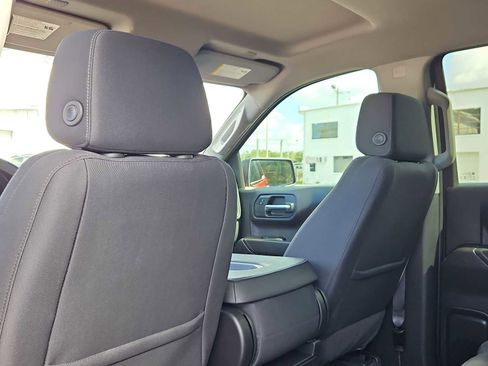 Used 2024 Chevrolet Silverado 1500 Custom image 19