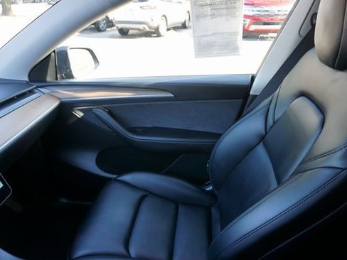 Used 2024 Tesla Model Y Long Range image 20