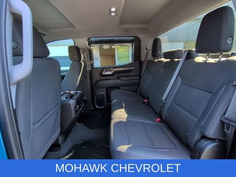 Used 2022 Chevrolet Silverado 1500 RST AWD/4WD image 25