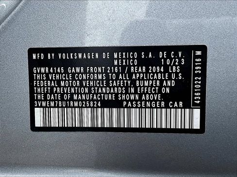 Used 2024 Volkswagen Jetta SE FWD image 18