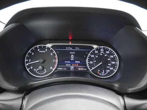 Used 2024 Nissan Sentra SV FWD image 14