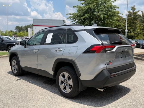 Used 2025 Toyota RAV4 XLE w/ Convenience Package FWD image 3