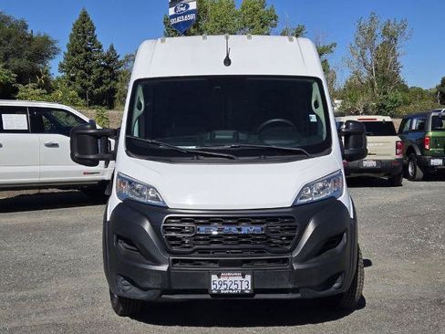Used 2023 RAM ProMaster 2500 FWD image 2