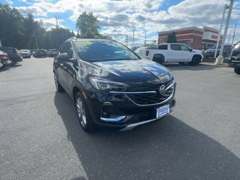 Certified 2022 Buick Encore GX Essence w/ Advanced Technology Package AWD/4WD image 2