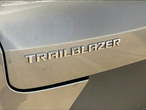 Certified 2025 Chevrolet TrailBlazer LS w/ LS Convenience Package image 10