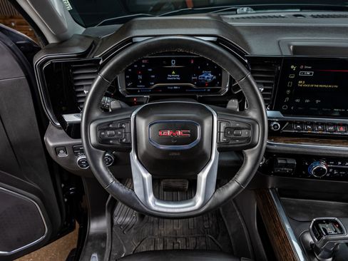 Used 2024 GMC Sierra 1500 Elevation w/ Elevation Premium Package image 19