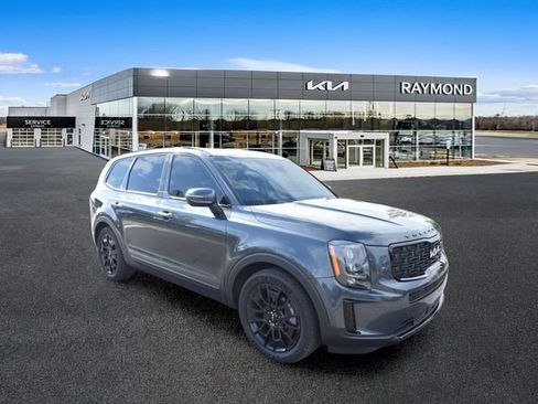Used 2022 Kia Telluride EX w/ EX Premium Package AWD/4WD image 11