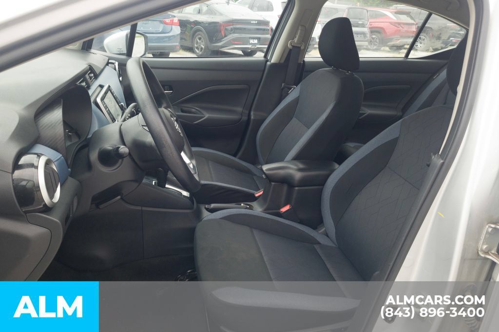 Used 2024 Nissan Versa SV w/ Trunk Package FWD image 6