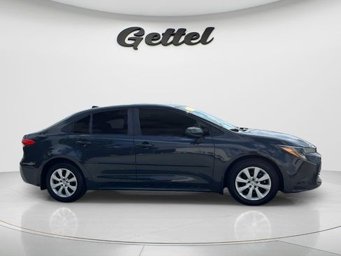 Used 2024 Toyota Corolla LE FWD image 4