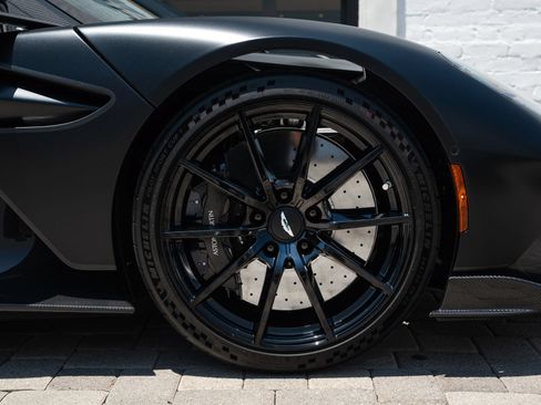 Used 2026 Aston Martin Valhalla AWD/4WD image 22