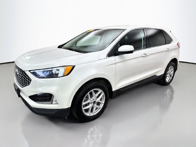 Used 2024 Ford Edge SEL w/ Convenience Package AWD/4WD image 3