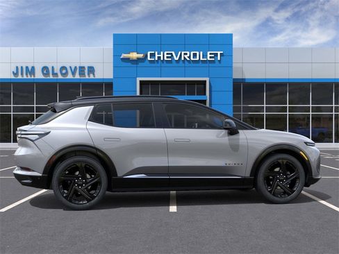 New 2026 Chevrolet Equinox EV RS image 5