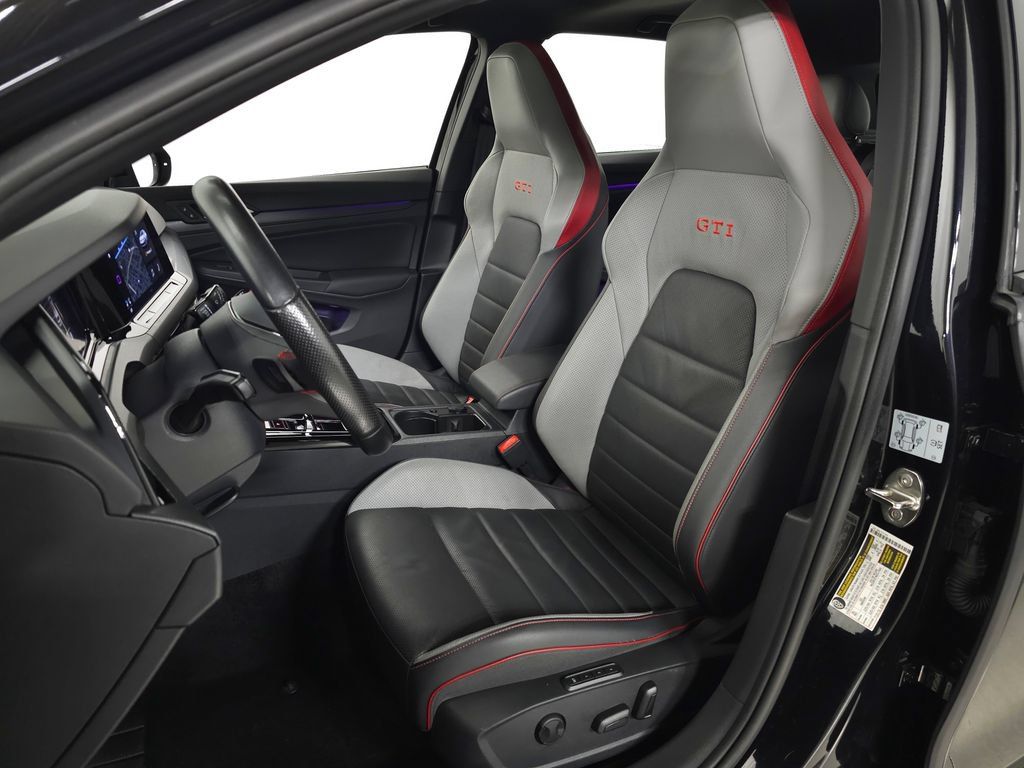 Used 2024 Volkswagen GTI SE FWD image 15