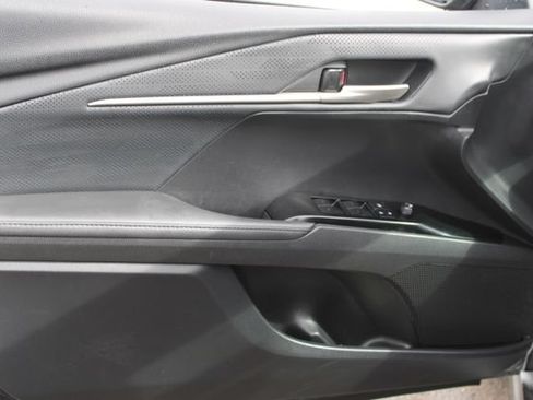 Used 2025 Toyota Camry XSE FWD image 10