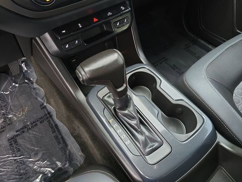 Certified 2015 Chevrolet Colorado Z71 image 18