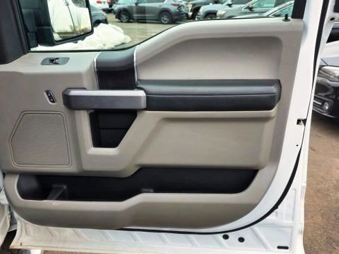 Used 2019 Ford F150 XLT image 37