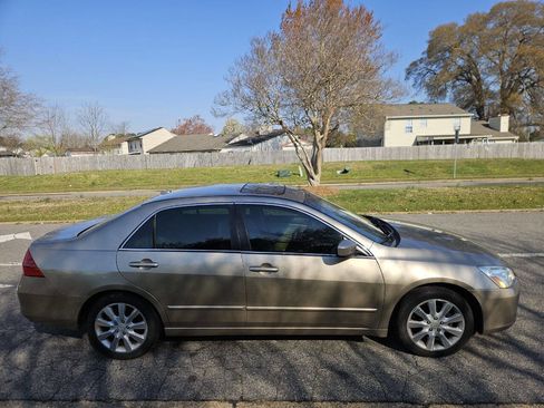 Used 2006 Honda Accord EX image 7