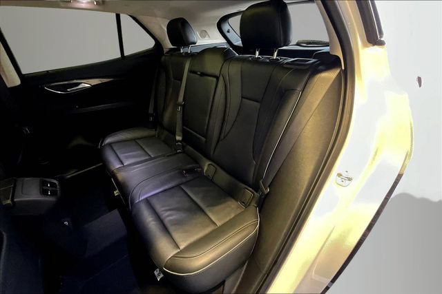 Used 2021 Buick Envision Essence w/ Technology Package I AWD/4WD image 22
