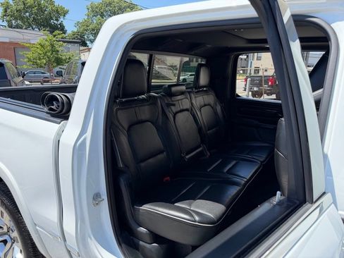 Used 2022 RAM 1500 Limited AWD/4WD image 11