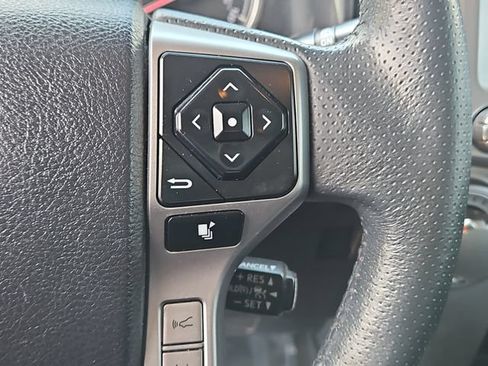 Used 2022 Toyota 4Runner TRD Sport AWD/4WD image 14