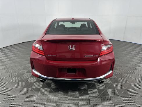 Used 2016 Honda Accord Touring image 15