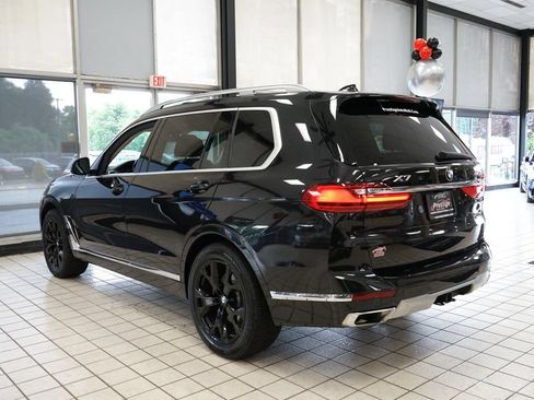 Used 2019 BMW X7 xDrive50i w/ Premium Package AWD/4WD image 4