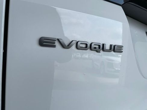 Used 2026 Land Rover Range Rover Evoque S AWD/4WD image 33